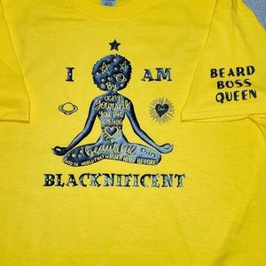 Beard Boss Queen Blacknificent t-shirt